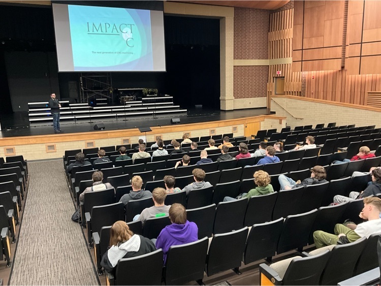 Aaron speaks to MET Academy Students